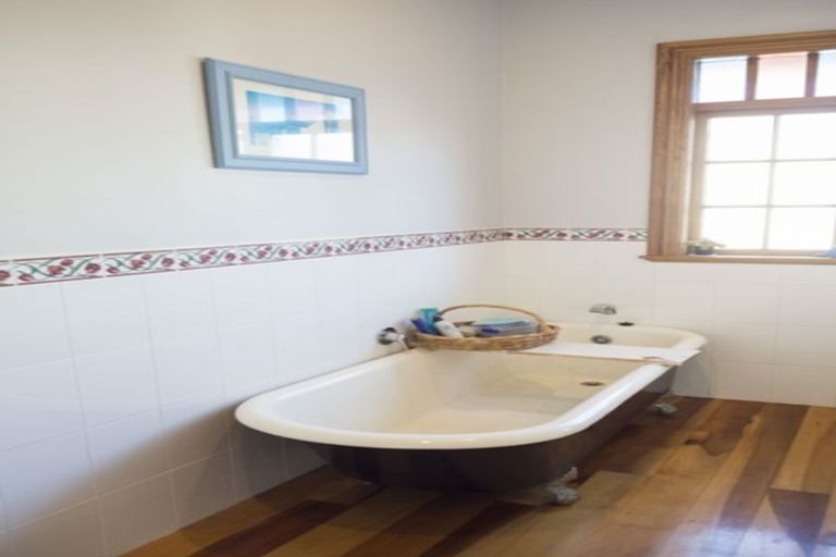 Photo of property in 13 Bay Street, Petone, Lower Hutt, 5012