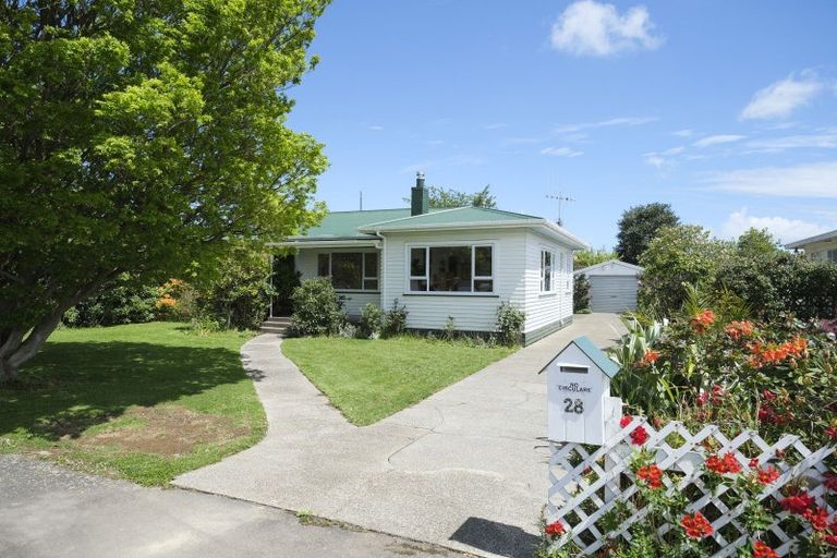 Photo of property in 28 Alma Street, Dannevirke, 4930