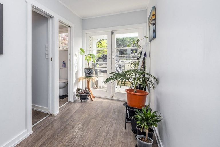 Photo of property in 24 Bellevue Avenue, Wellsford, 0900