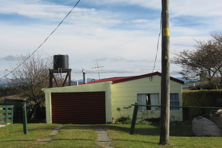 Photo of property in 42 Burnett Street, Kakanui, Oamaru, 9495