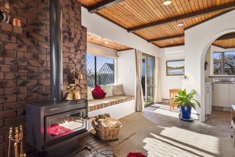 Photo of property in 385 Otumoetai Road, Otumoetai, Tauranga, 3110