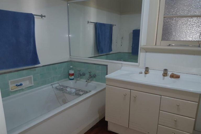 Photo of property in 12 South Belt, Solway, Masterton, 5810