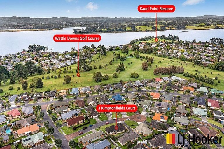 Photo of property in 3 Kimptonfields Court, Wattle Downs, Auckland, 2103
