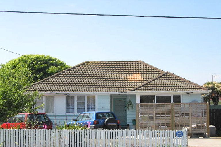Photo of property in 122 Rowses Road, Aranui, Christchurch, 8061