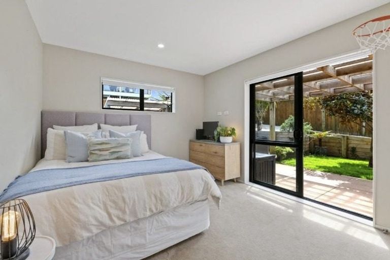 Photo of property in 16 Burwood Terrace, Gulf Harbour, Whangaparaoa, 0930