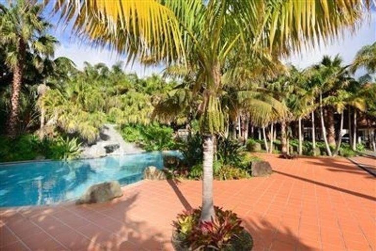 Photo of property in Santa Rosa, 49/340 Gulf Harbour Drive, Gulf Harbour, Whangaparaoa, 0930