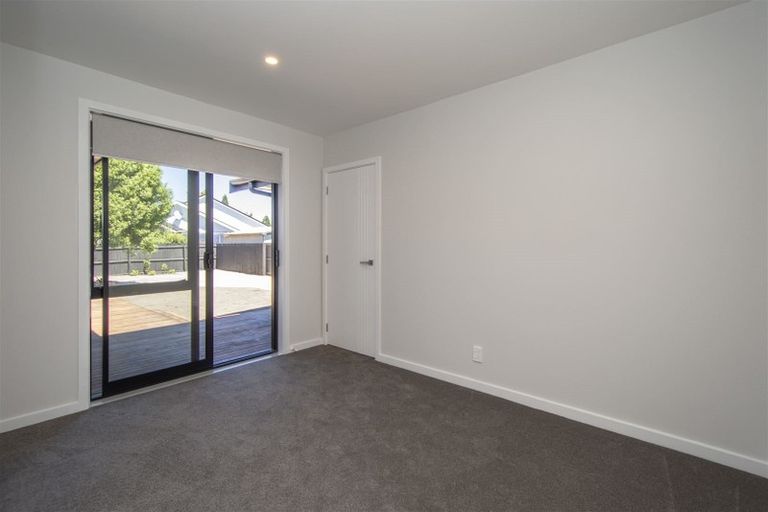Photo of property in 17 Rossiter Avenue, Redwood, Christchurch, 8051