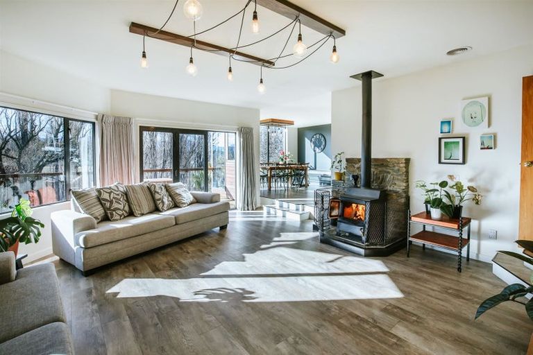 Photo of property in 70 Lagoon Avenue, Albert Town, Wanaka, 9305