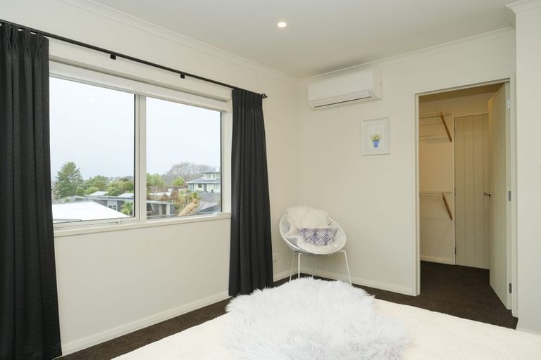 Photo of property in 24 Sretlaw Place, Brockville, Dunedin, 9011