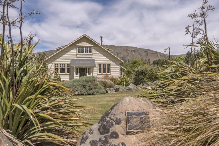 Photo of property in 1301 Hakatere Heron Road, Ashburton Lakes, Ashburton, 7771