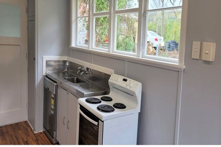 Photo of property in 12 Gear Terrace, Ranui, Porirua, 5024