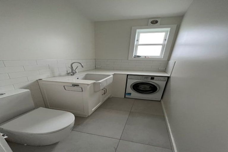 Photo of property in 152 Calliope Road, Stanley Point, Auckland, 0624