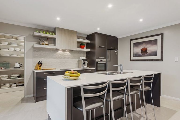 Photo of property in 4 Churchill Drive, Rangiora, 7400