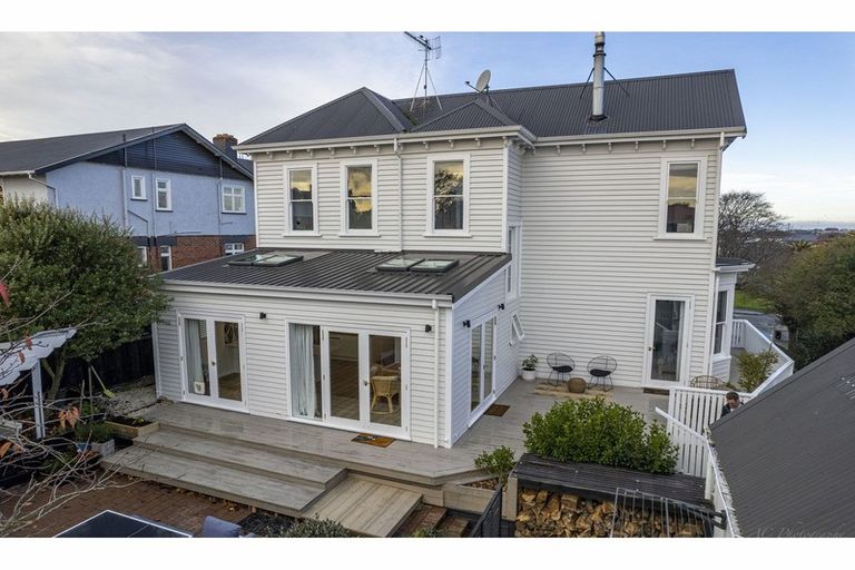 Photo of property in 10 Te Weka Street, Maori Hill, Timaru, 7910