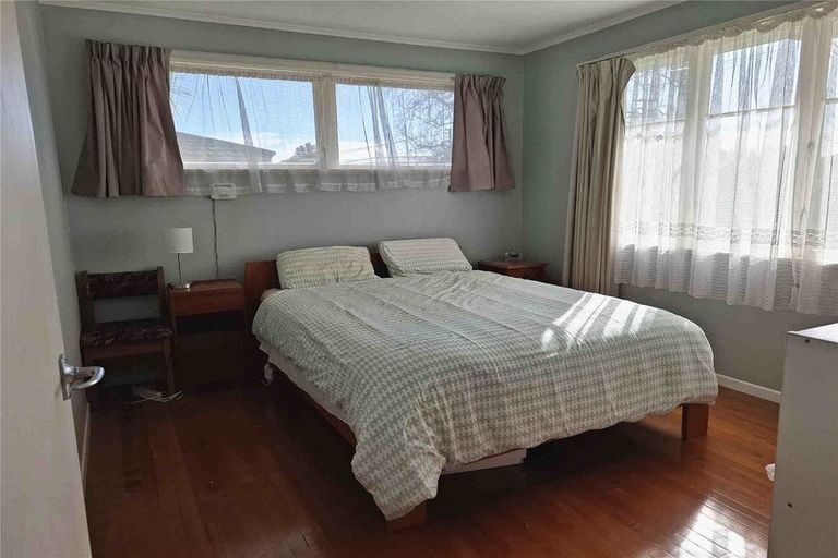 Photo of property in 44 Tawa Crescent, Manurewa, Auckland, 2102