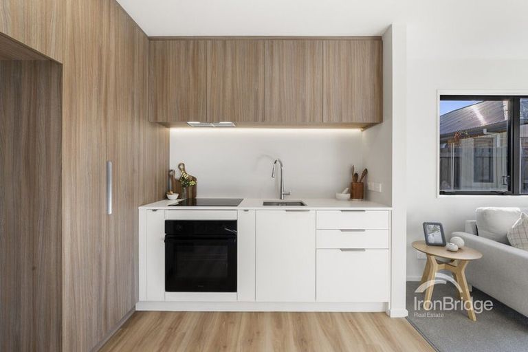 Photo of property in 4/35 Leitch Street, Somerfield, Christchurch, 8024
