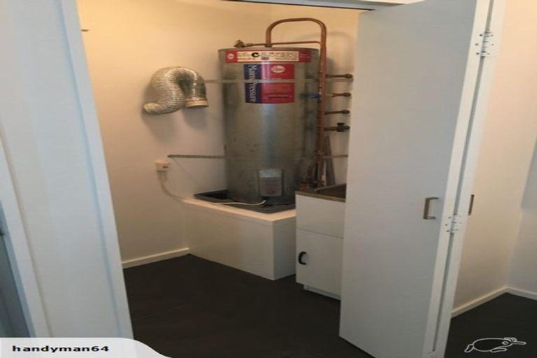 Photo of property in Luxford Villas, 115/72 Herald Street, Berhampore, Wellington, 6023