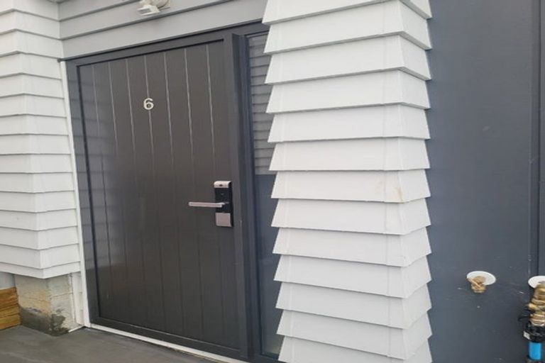 Photo of property in 6/13 Grove Lane, Pakuranga, Auckland, 2010