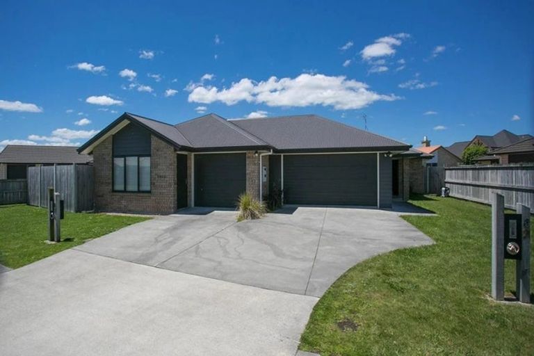 Photo of property in 62 Aquila Crescent, Rototuna North, Hamilton, 3210