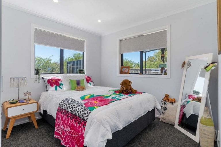 Photo of property in 9d Moreton Road, Carterton, 5713