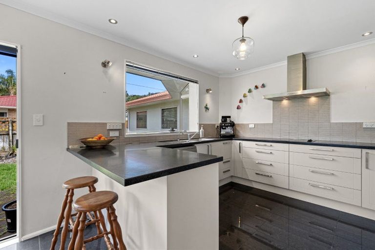 Photo of property in 114 Carlton Street, Bellevue, Tauranga, 3110