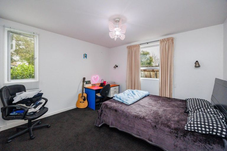 Photo of property in 30 Terry Crescent, Milson, Palmerston North, 4414