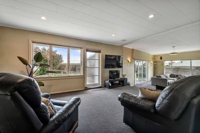 Photo of property in 3 Surrey Street, Stratford, 4332