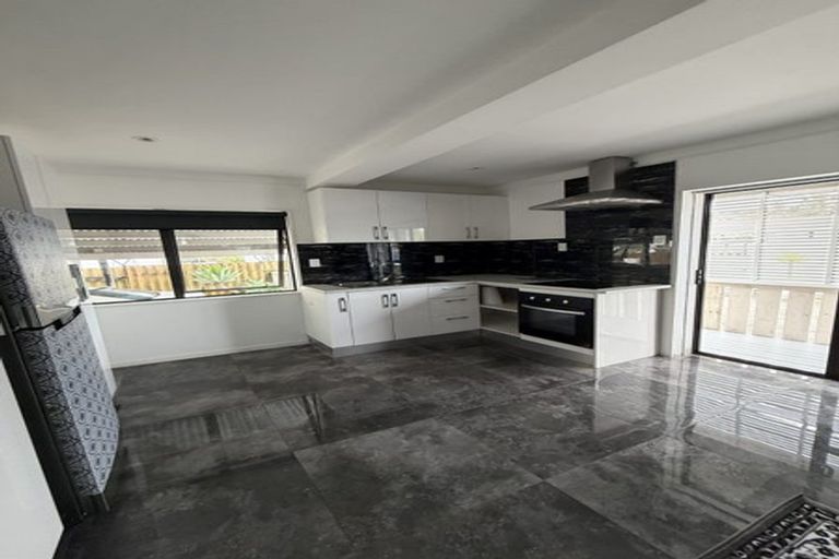 Photo of property in 65 Glenvar Road, Torbay, Auckland, 0630