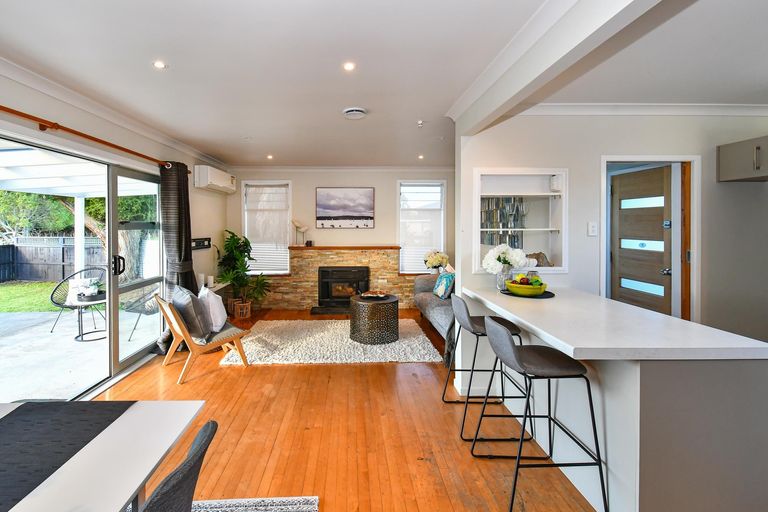 Photo of property in 7 Gatland Road, Opaheke, Papakura, 2113