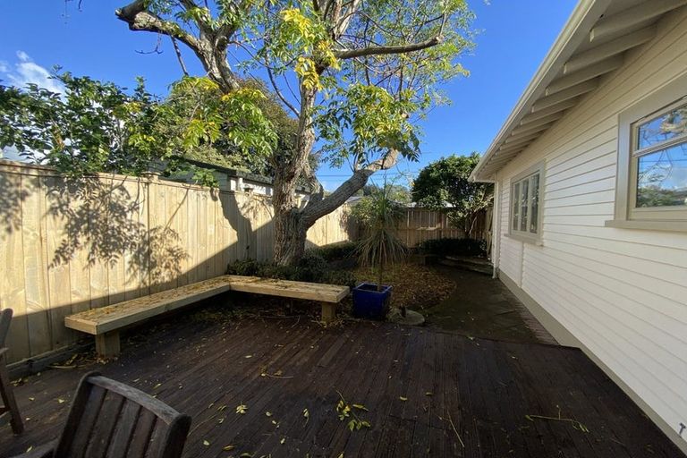 Photo of property in 164 Lemon Street, Strandon, New Plymouth, 4312