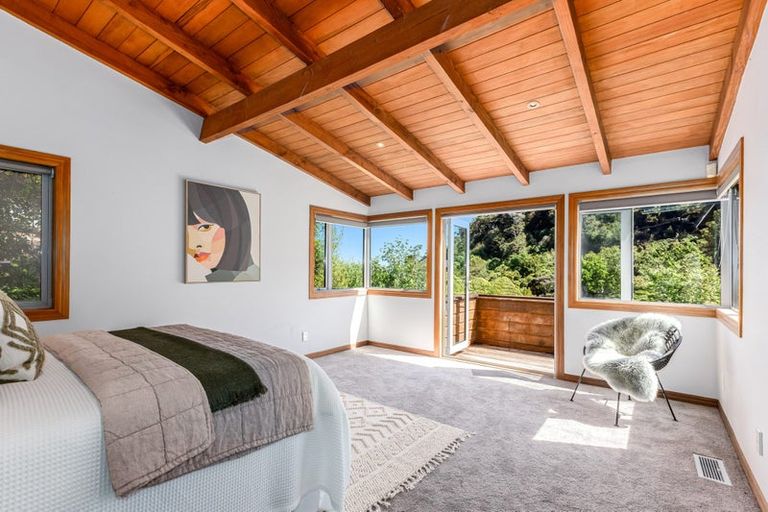 Photo of property in 130a Cheviot Road, Lowry Bay, Lower Hutt, 5013