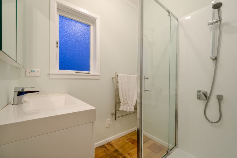 Photo of property in 94 Mcentee Road, Waitakere, Auckland, 0816