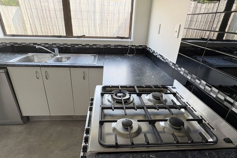 Photo of property in 56a Queen Road, Bellevue, Tauranga, 3110