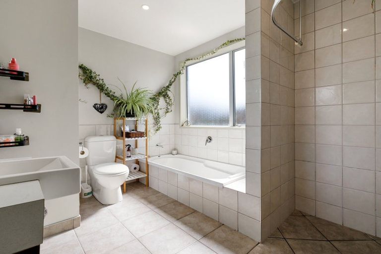 Photo of property in 22e Sayer Street, Frankton, Hamilton, 3204