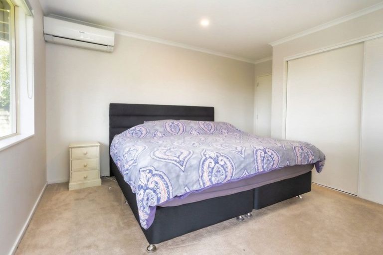 Photo of property in 941 East Coast Road, Torbay, Auckland, 0630