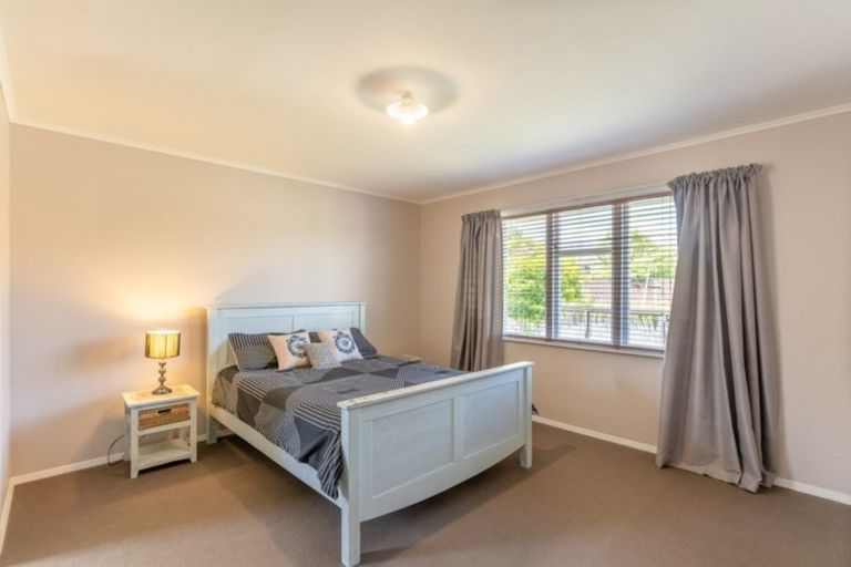 Photo of property in 23 Jillett Street, Titahi Bay, Porirua, 5022