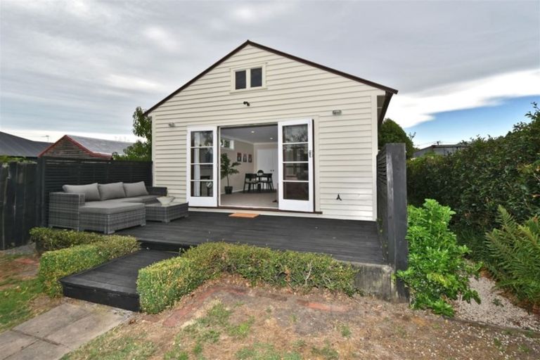 Photo of property in 38 Percy Street, Phillipstown, Christchurch, 8011