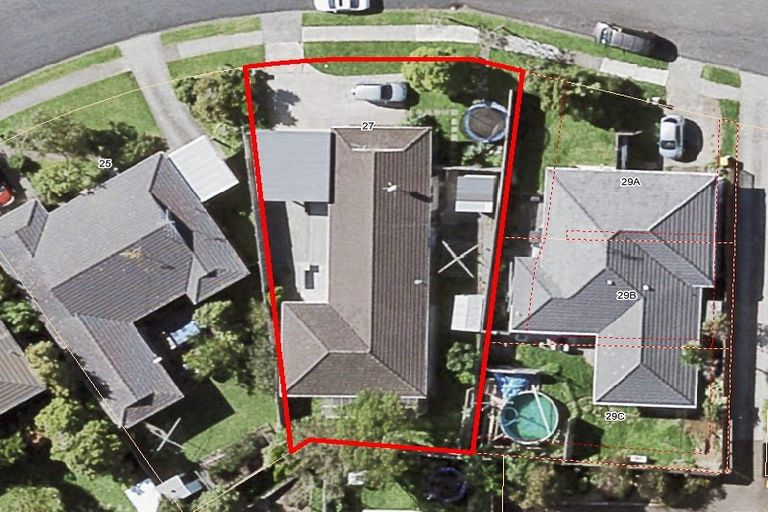 Photo of property in 27 Galsworthy Place, Bucklands Beach, Auckland, 2014