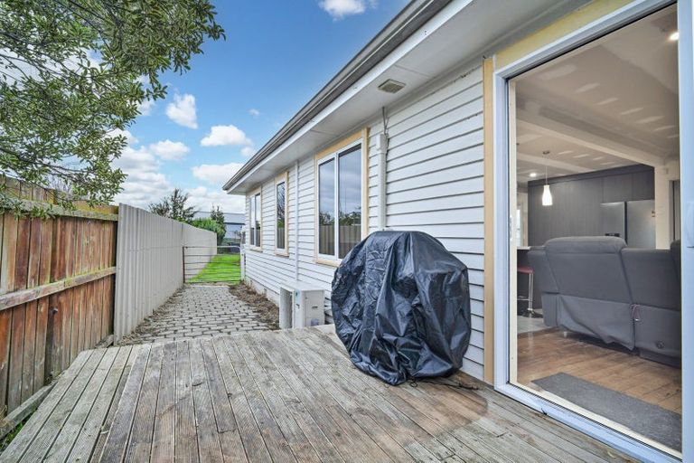 Photo of property in 16 Hillary Crescent, Maraenui, Napier, 4110