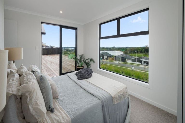 Photo of property in 9 Kahawai Place, Omokoroa, 3114