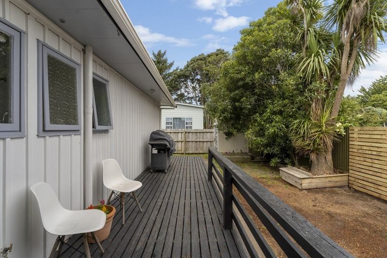 Photo of property in 36 Makarini Street, Paraparaumu, 5032