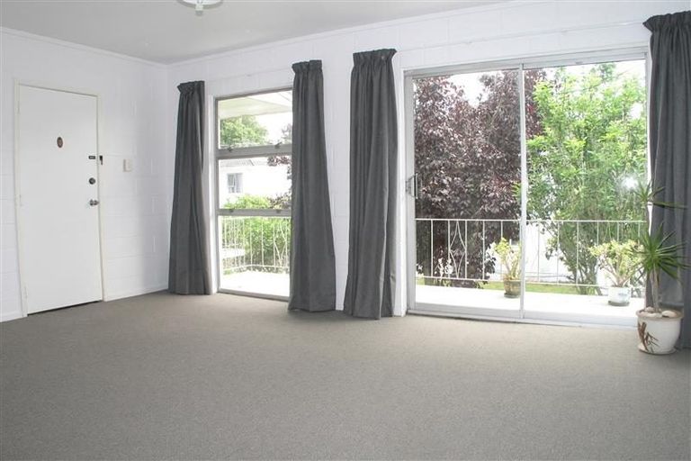 Photo of property in 8/14 Arabi Street, Sandringham, Auckland, 1041