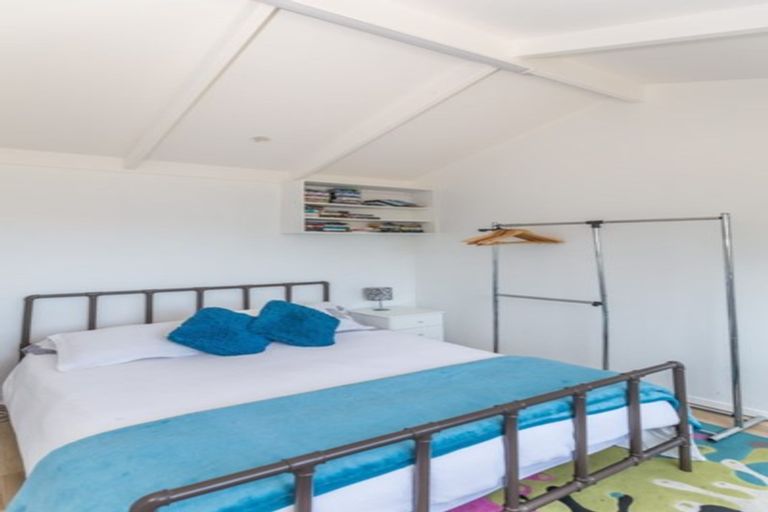 Photo of property in 56 Koputara Road, Himatangi Beach, Foxton, 4891