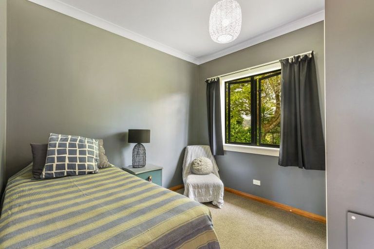 Photo of property in 82 Tikorangi Road, Tikorangi, Waitara, 4383