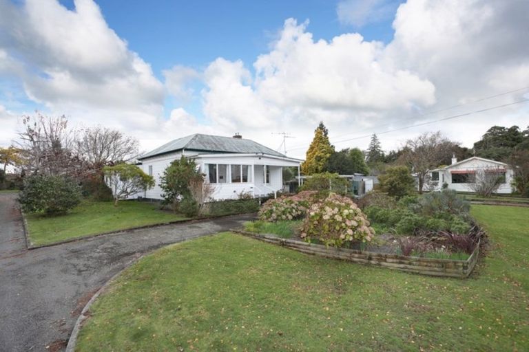 Photo of property in 16a Milne Street, Marton, 4710