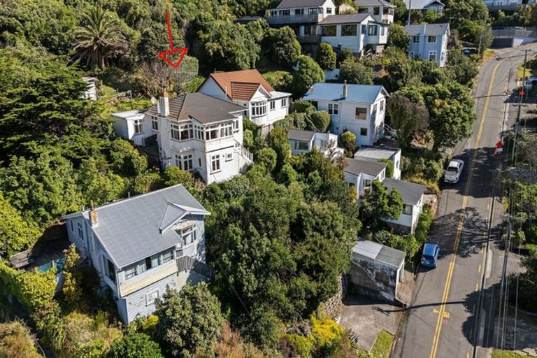 Photo of property in 9 Hungerford Road, Lyall Bay, Wellington, 6022