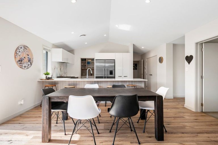 Photo of property in 3 Raiha Street, Papamoa Beach, Papamoa, 3118