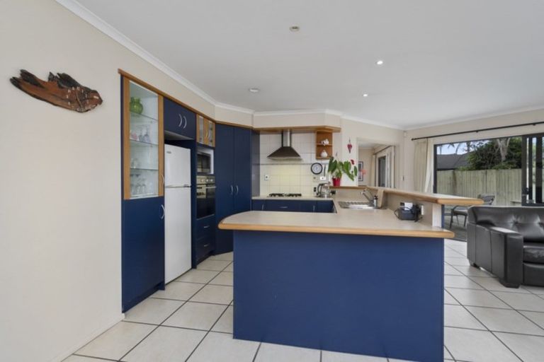 Photo of property in 34 Aranui Drive, Papamoa Beach, Papamoa, 3118