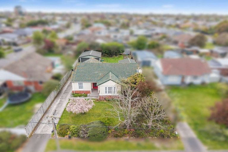 Photo of property in 8 Bampton Street, Dallington, Christchurch, 8061