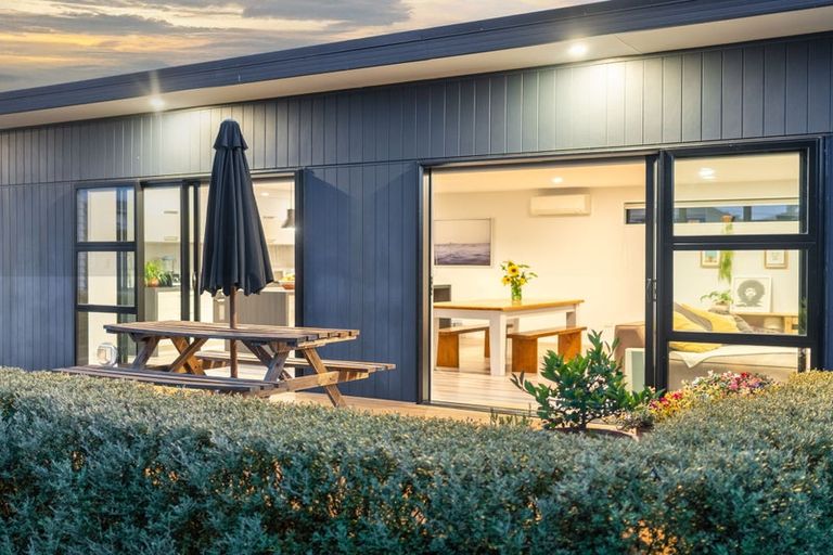 Photo of property in 7a Bideford Place, Dallington, Christchurch, 8061